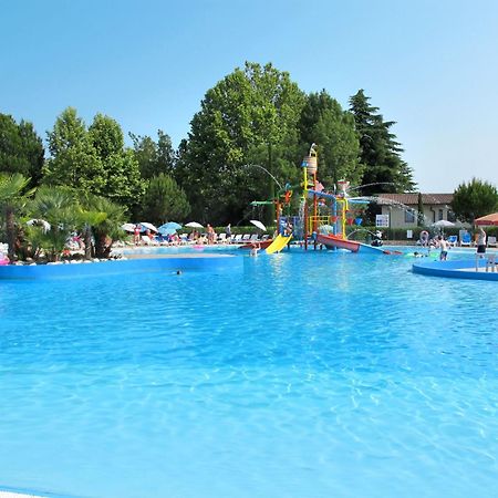 Holiday Home Bella Italia-7 By Interhome 佩斯基耶拉德加达 外观 照片