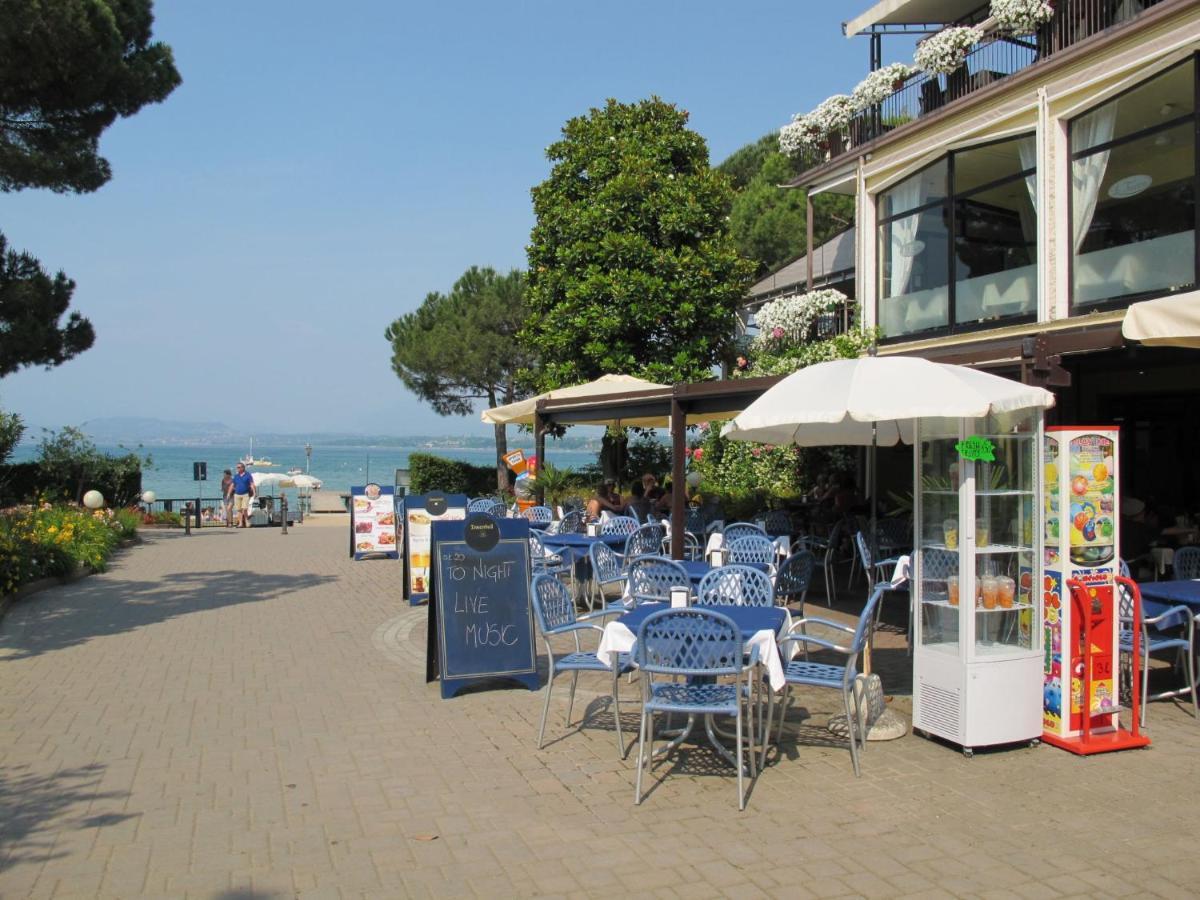 Holiday Home Bella Italia-7 By Interhome 佩斯基耶拉德加达 外观 照片