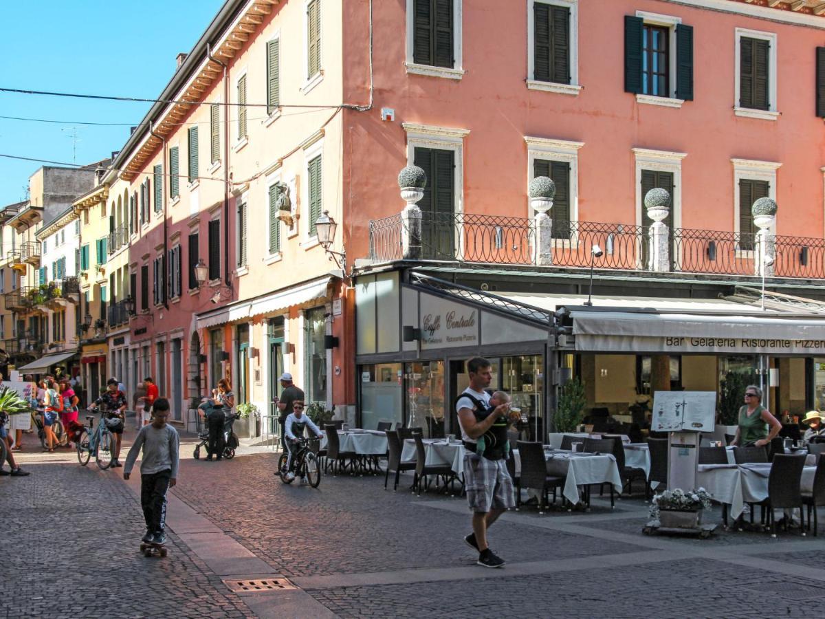 Holiday Home Bella Italia-7 By Interhome 佩斯基耶拉德加达 外观 照片